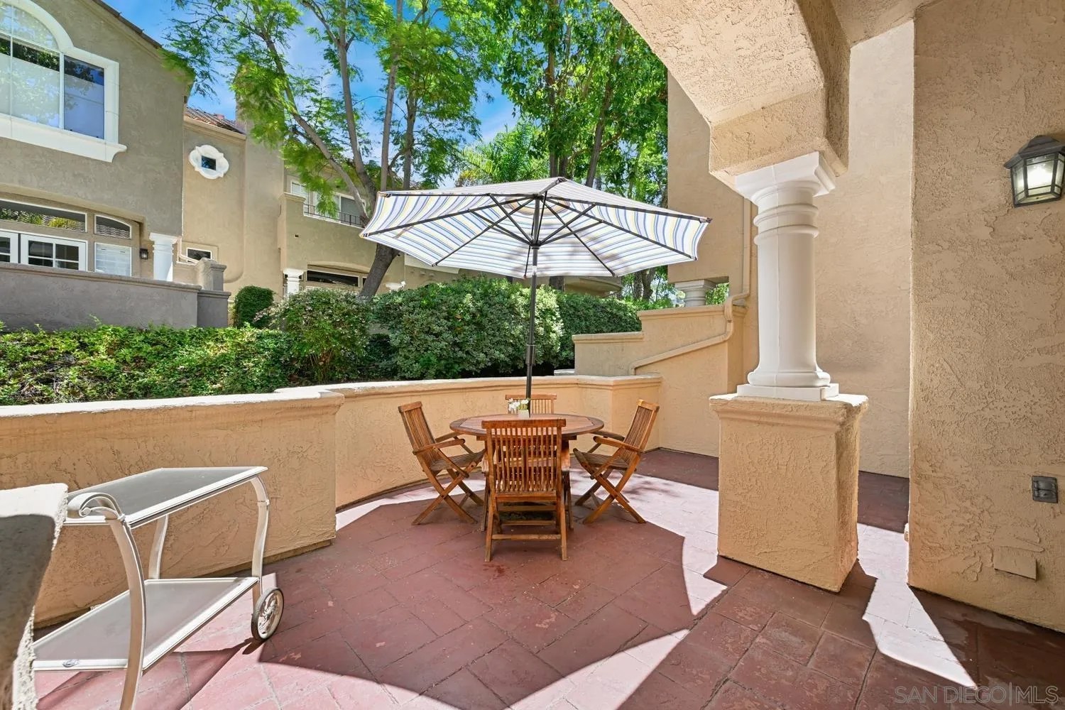 11048 Portobelo Dr