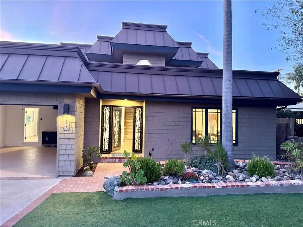 Photo of 26925 Calle Dolores, Dana Point, CA 92624 (MLS # OC26066030)