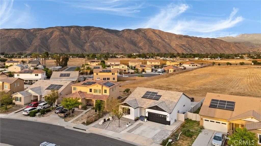 Photo of 931 Bordeaux Ln, San Jacinto, CA 92582 (MLS # IV26073493)