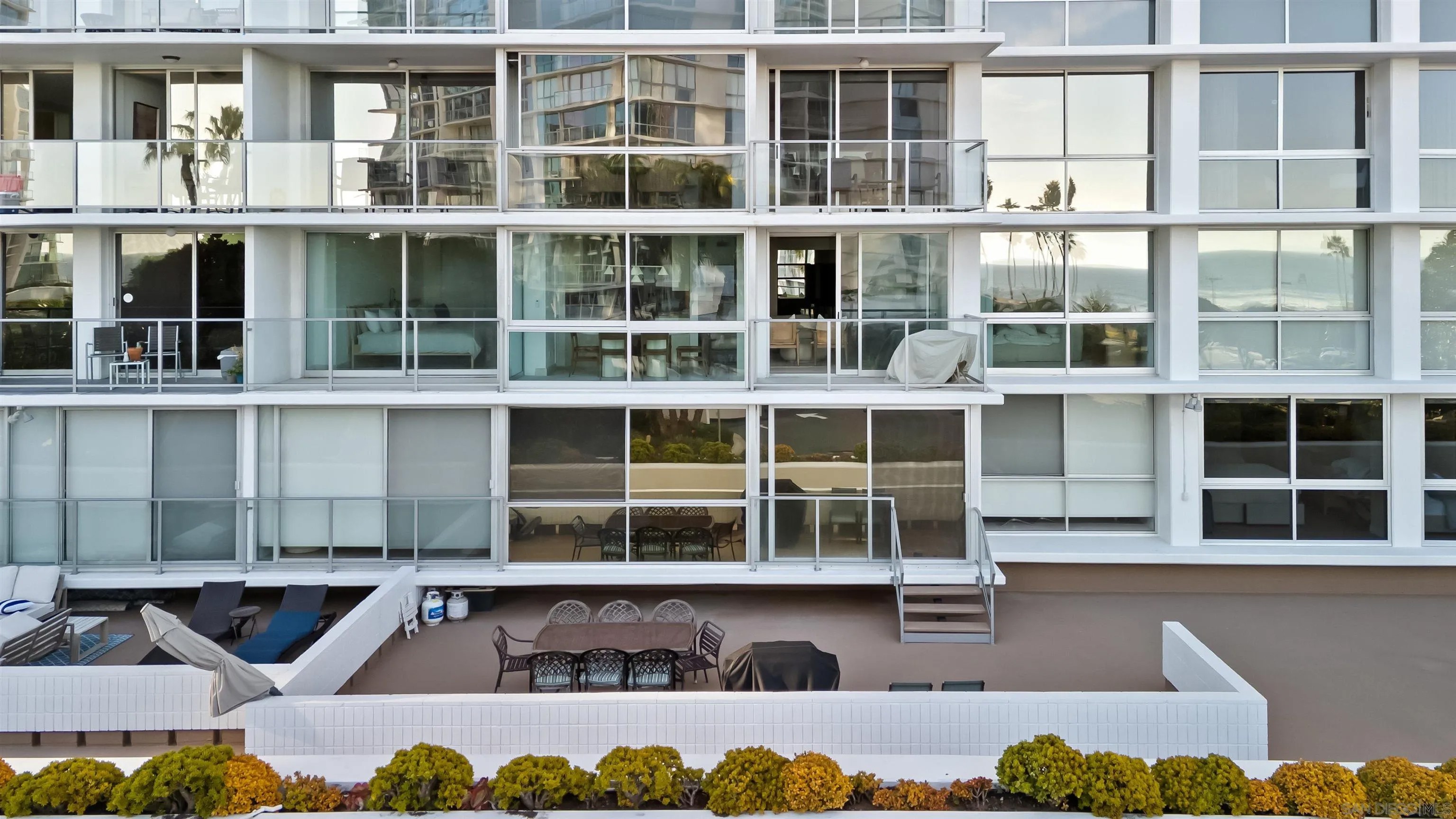 1770 Avenida Del Mundo 102