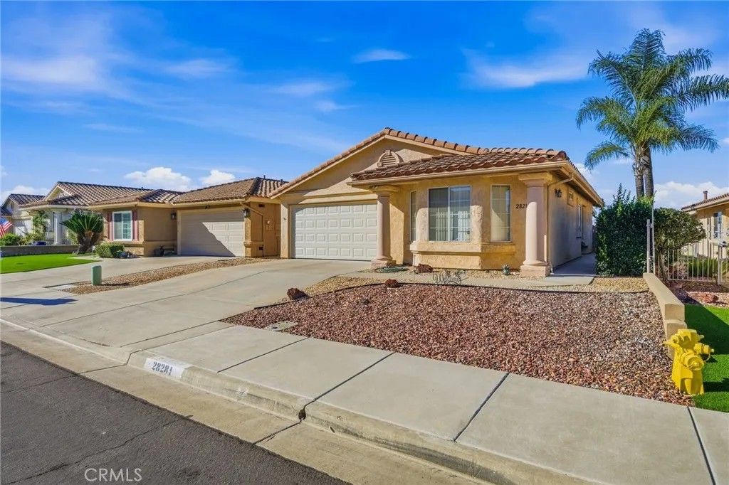 Photo of 28281 Via Cascadita, Menifee, CA 92585 (MLS # SW25275459)
