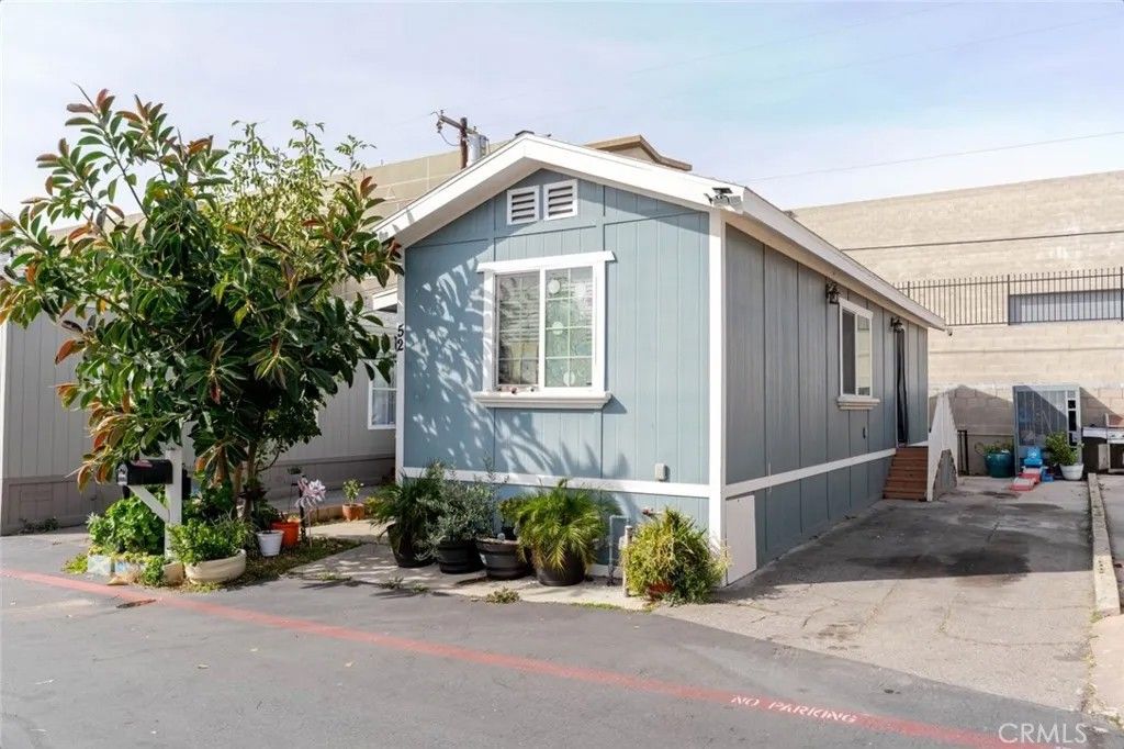 Photo of 10471 Glenoaks #52, Pacoima, CA 91331 (MLS # GD26020029)