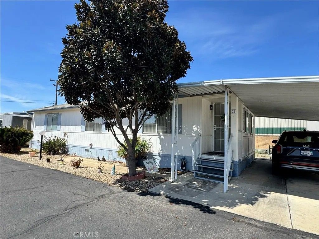 Photo of 1095 McCoy Ln #91, Santa Maria, CA 93455 (MLS # NS26081679)