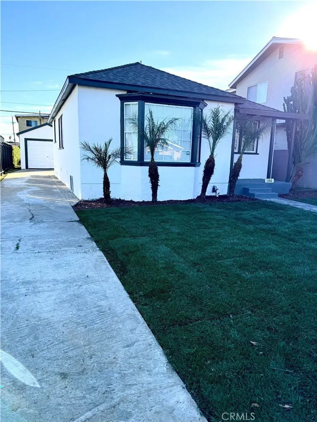 Photo of 1346 W 92nd St, Los Angeles, CA 90044 (MLS # PW26011787)