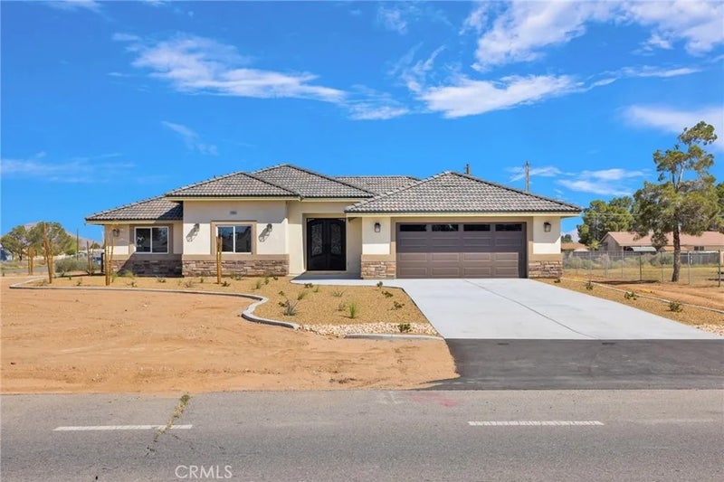 21960 Ramona