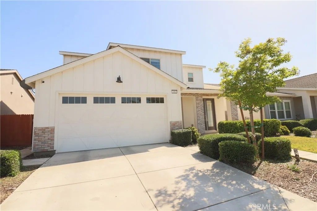 Photo of 2482 Valdes Dr, Merced, CA 95340 (MLS # DW26079389)