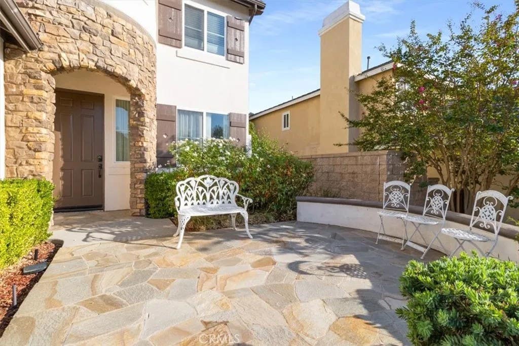 Photo of 27569 Bottle Brush Way, Murrieta, CA 92562 (MLS # IG26034525)