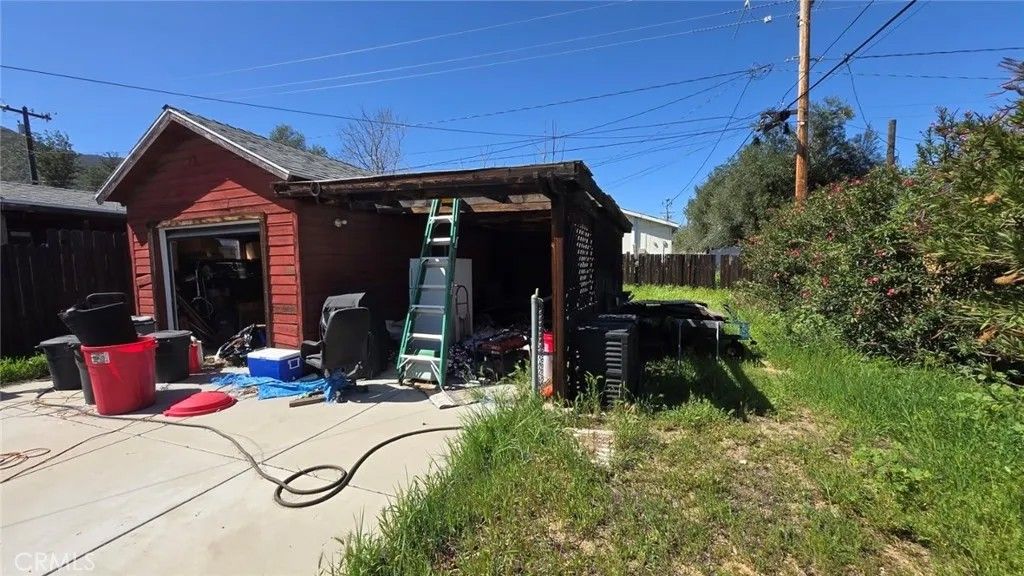 Photo of 33189 Schaper St, Lake Elsinore, CA 92530 (MLS # SW26051886)