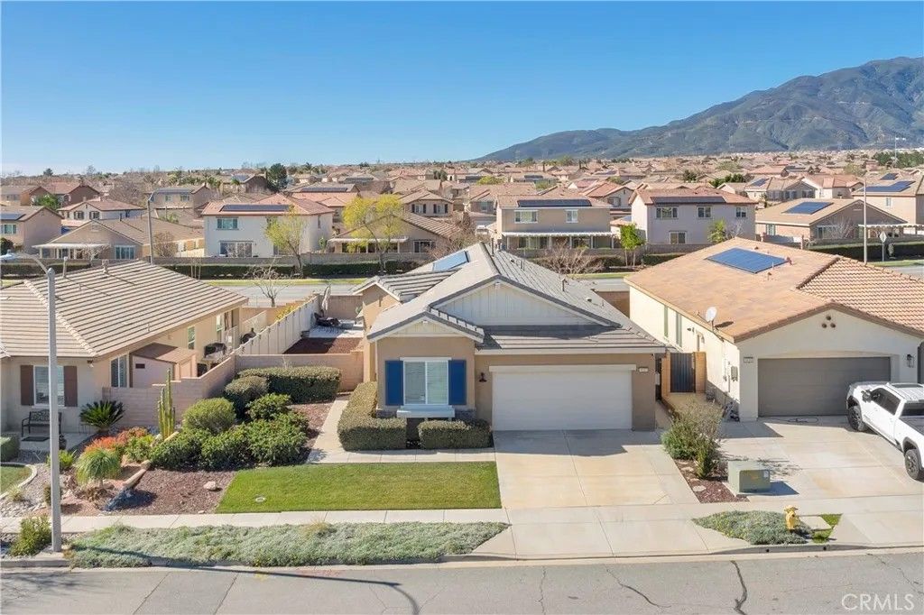 Photo of 4012 Ninebark Ln, San Bernardino, CA 92407 (MLS # PW26021077)