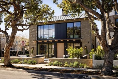 301 Jasmine Corona Del Mar CA 92625