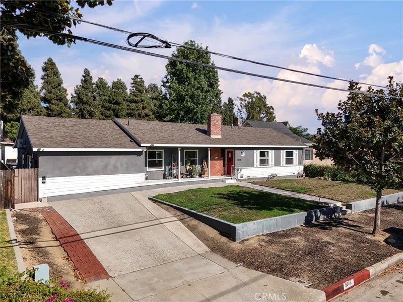 5808 Magnolia Avenue
