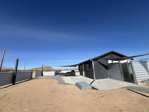 Photo of 2774 KICKAPOO Trail, Landers, CA 92285 (MLS # PTP2601656)