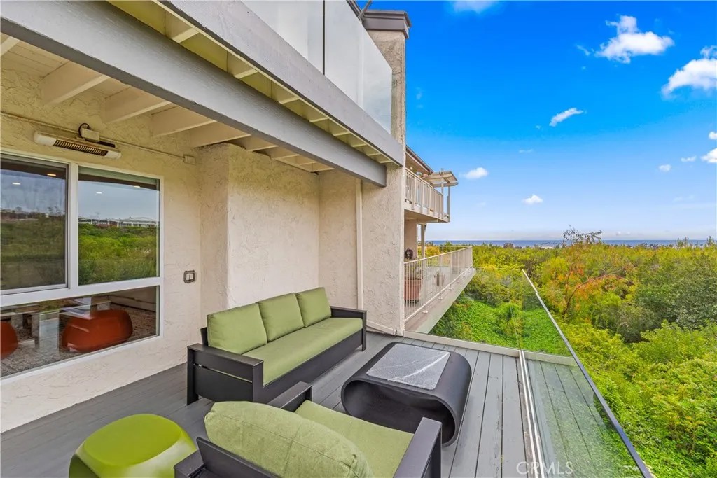 9 Jasmine Creek Dr
