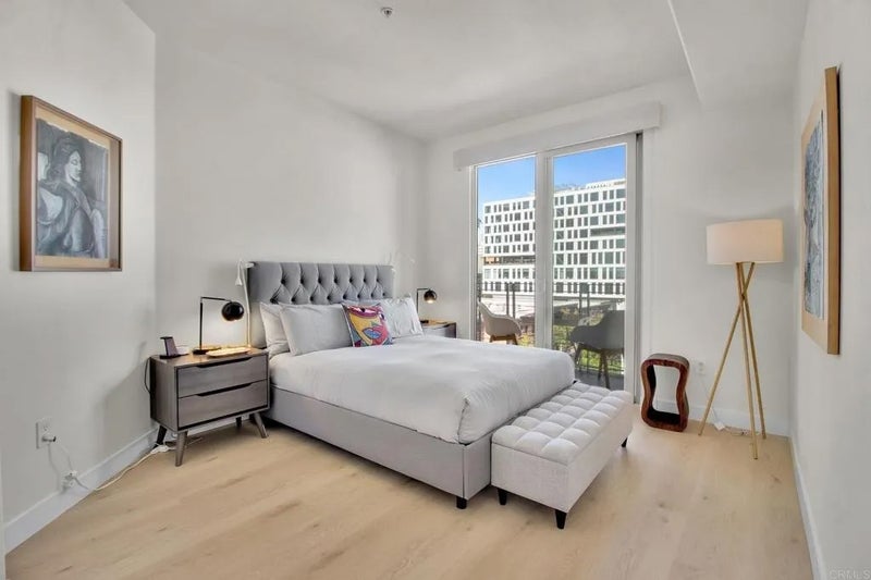 235 Market St 601