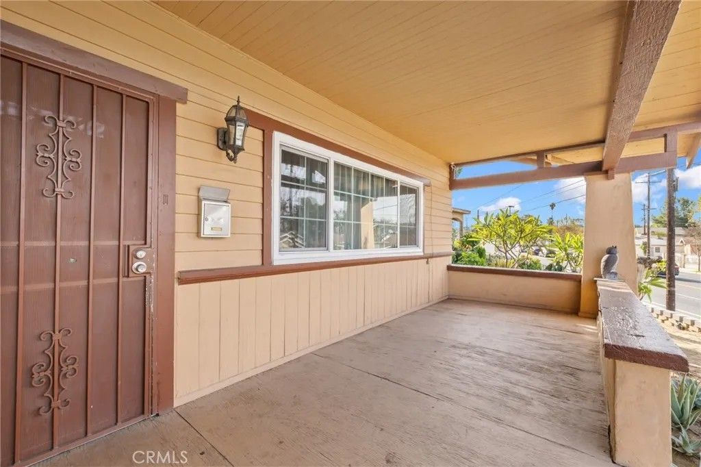 Photo of 1816 Main Street, Riverside, CA 92501 (MLS # PW26005369)