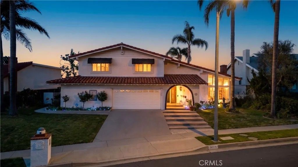 Photo of 26608 Deepbrook Dr, Rancho Palos Verdes, CA 90275 (MLS # SB26093073)