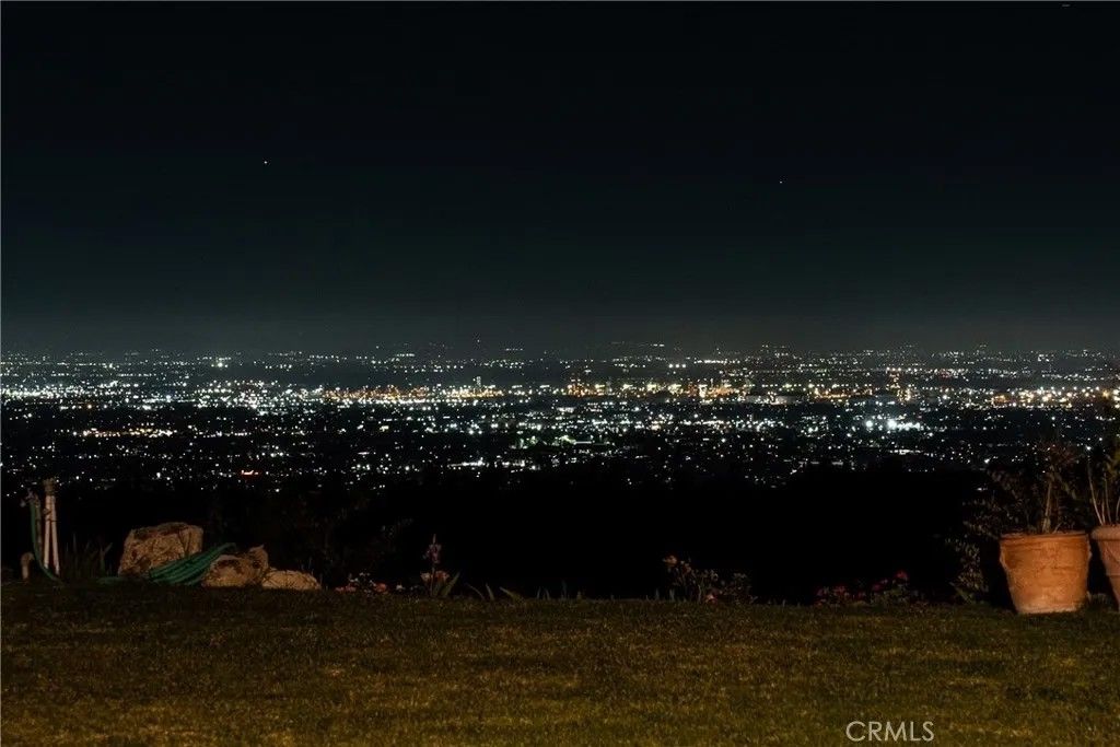 Photo of 26608 Deepbrook Dr, Rancho Palos Verdes, CA 90275 (MLS # SB26093073)
