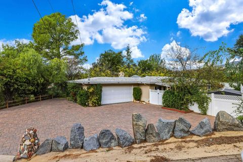 Photo of 1491 Louise Dr, Alpine, CA 91901 (MLS # 2600719)