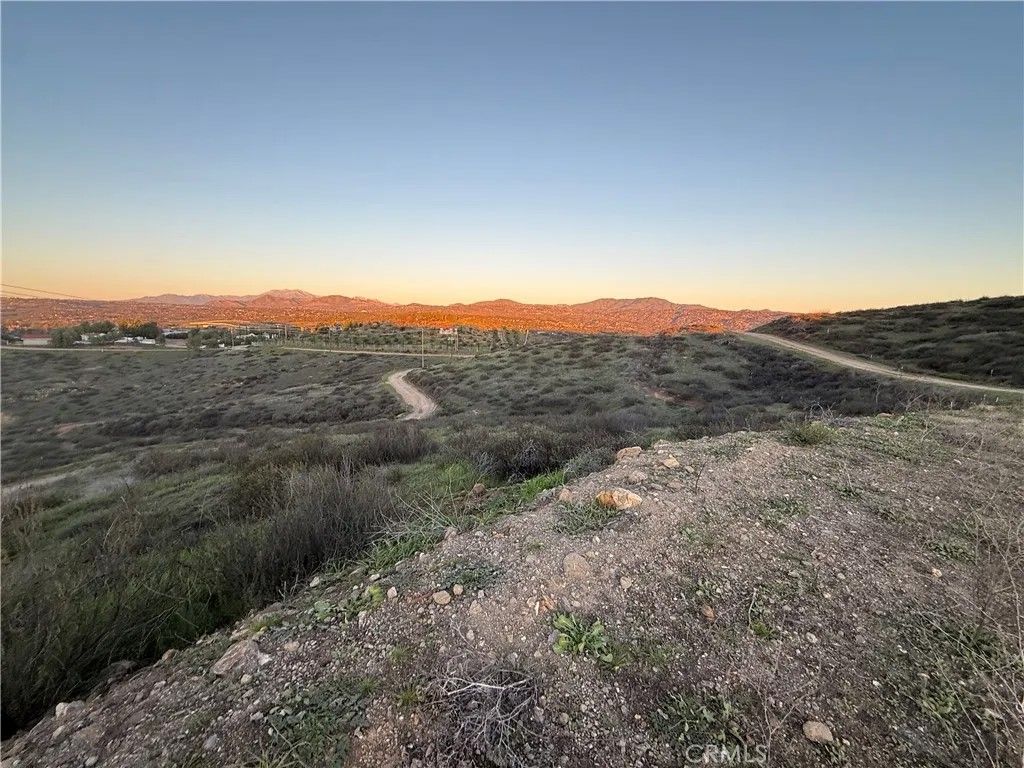 Photo of 0 Rossi, Hemet, CA 92544 (MLS # SW26005805)