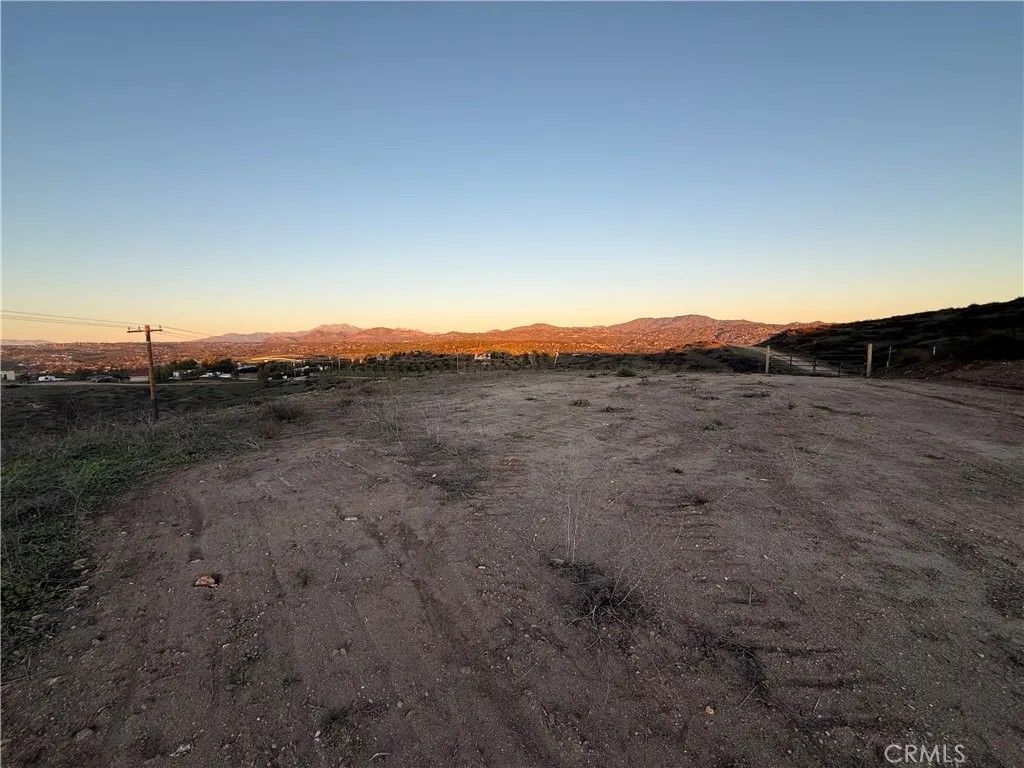 Photo of 0 Rossi, Hemet, CA 92544 (MLS # SW26005805)