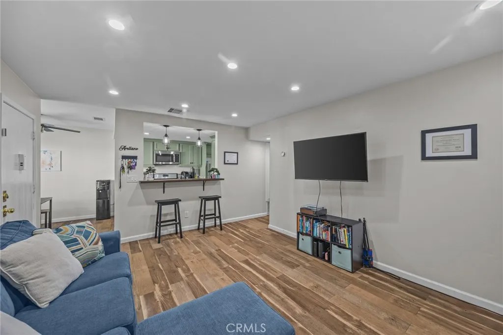 1800 E Old Ranch Road 115