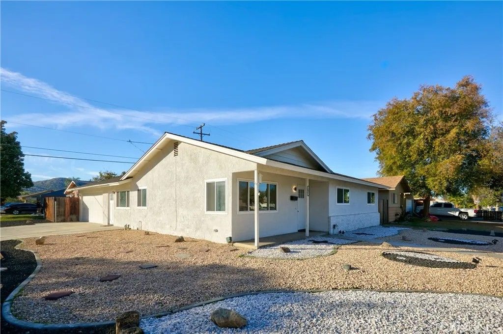Photo of 1021 Marion Avenue, Hemet, CA 92543 (MLS # IV25261412)