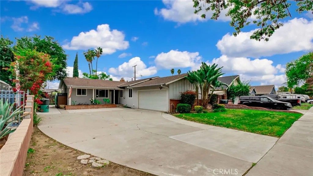 Photo of 5350 Benecia Drive, Riverside, CA 92504 (MLS # IV26000260)
