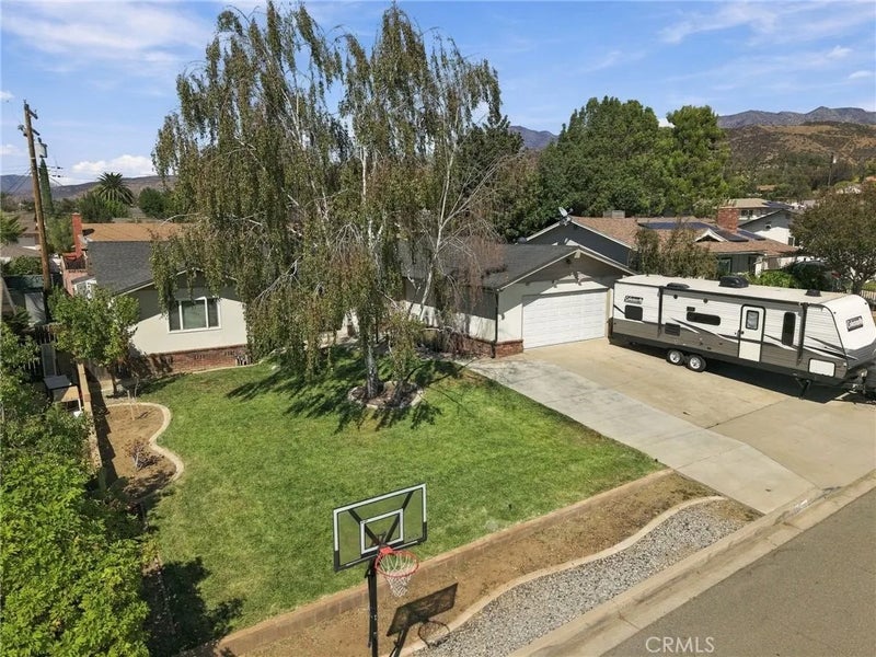 35580 Bella Vista