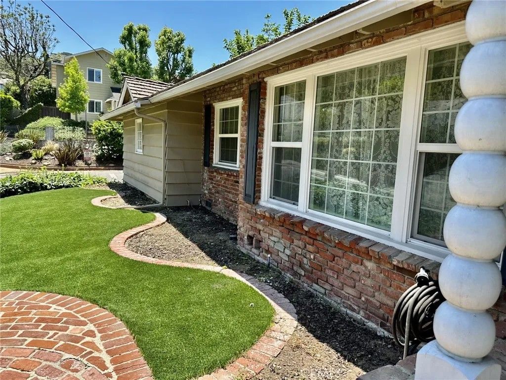 Photo of 3751 STONE CANYON Avenue, Sherman Oaks, CA 91403 (MLS # SR25252108)