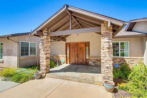 Photo of 12858 Stone Canyon, Poway, CA 92064 (MLS # 260008452)