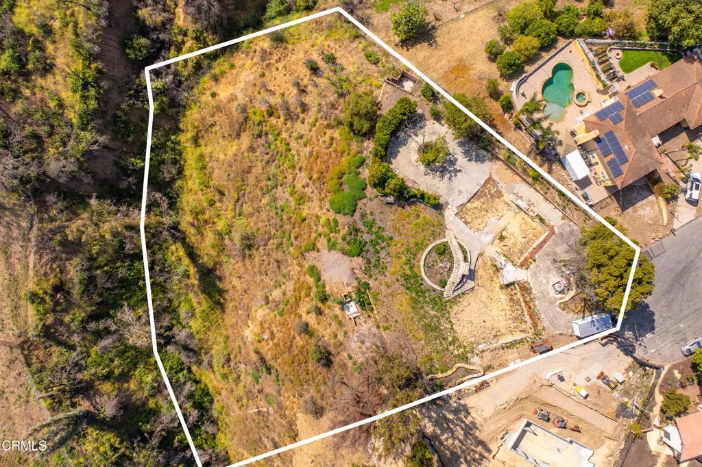 183 Cerro Crest
