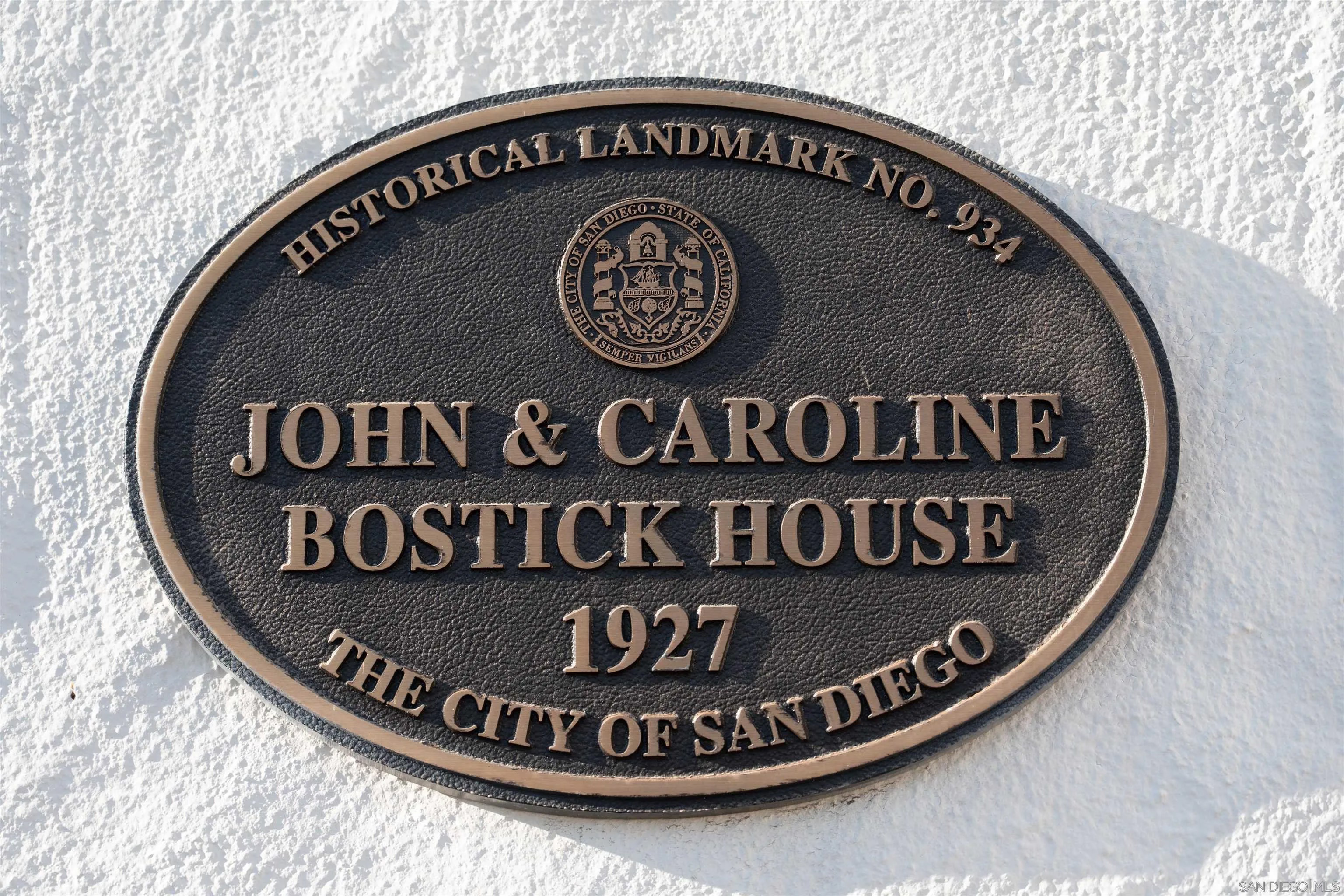 2436 Presidio Dr