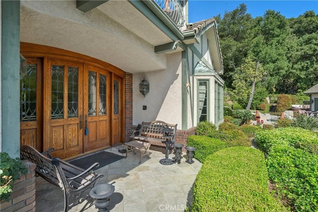 1170 N Englewild Drive