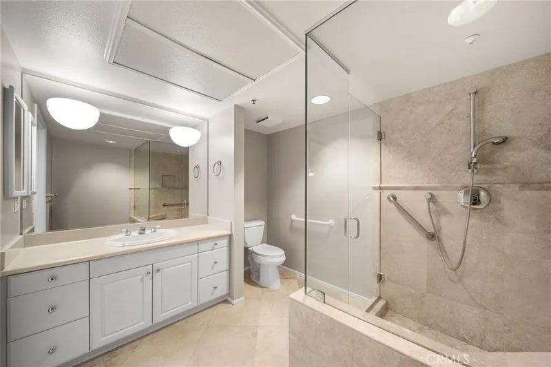 25442 Sea Bluffs 302