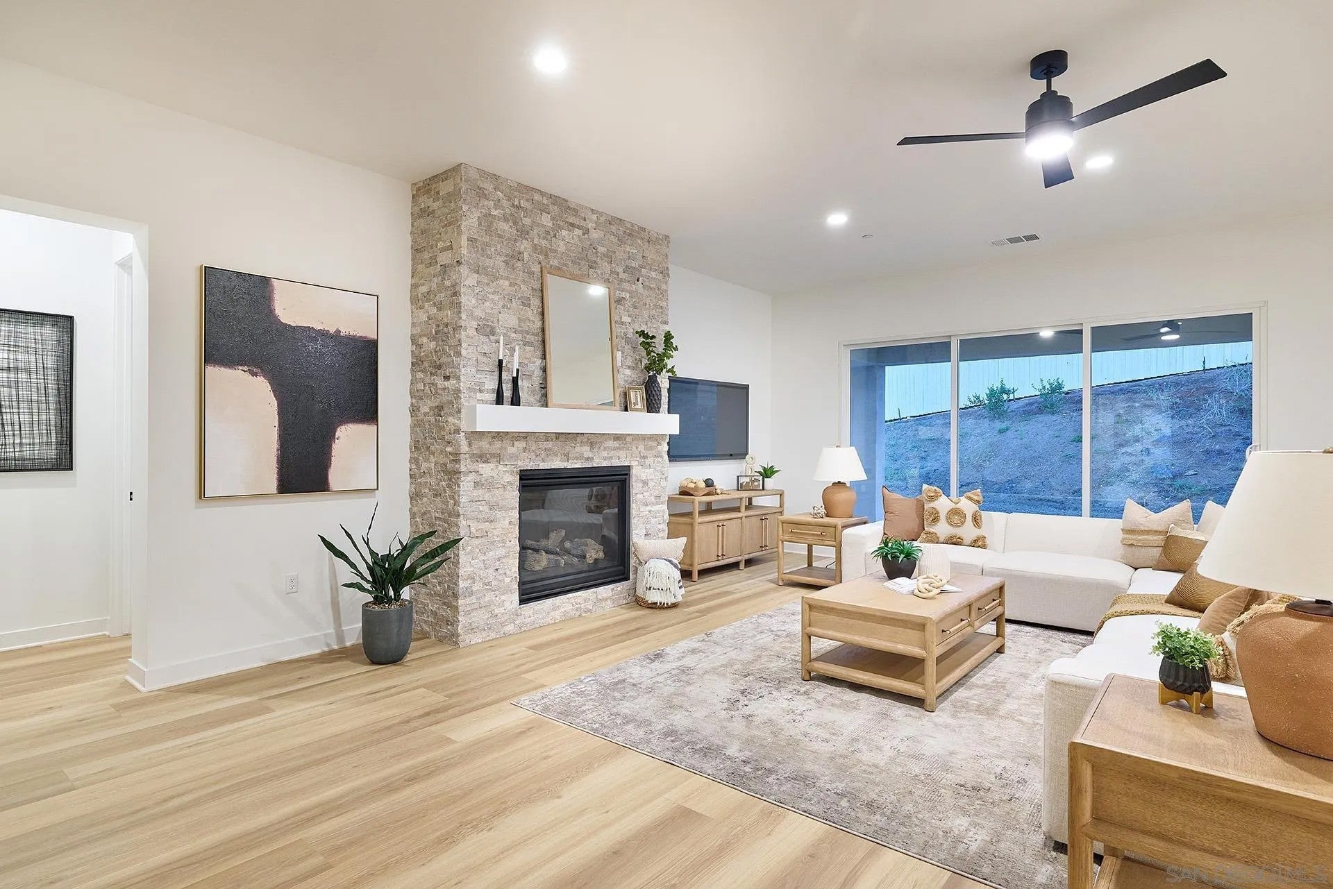 1741 Ishihara Rd