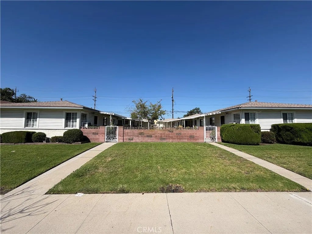 1757 N Hollywood