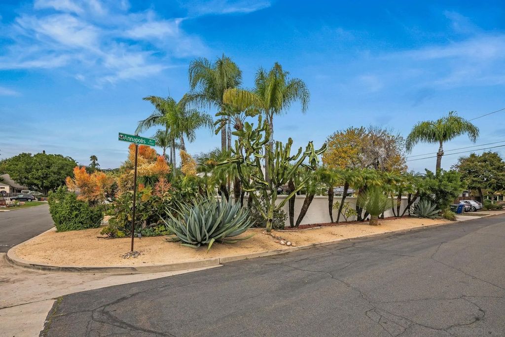 Photo of 4363 Harvard Ave, La Mesa, CA 91942 (MLS # 260003315)