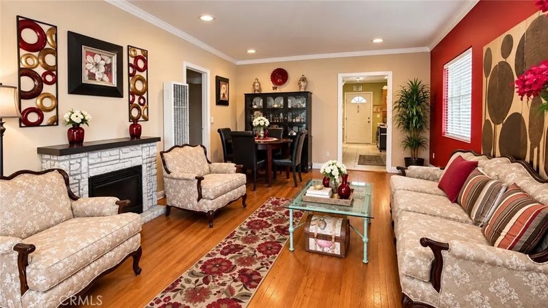 146 E 85th Street