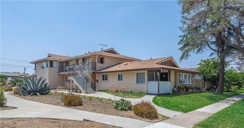 608 W Bellevue