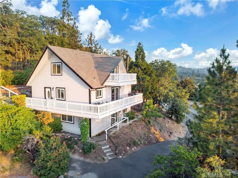 1243 N Grass Valley