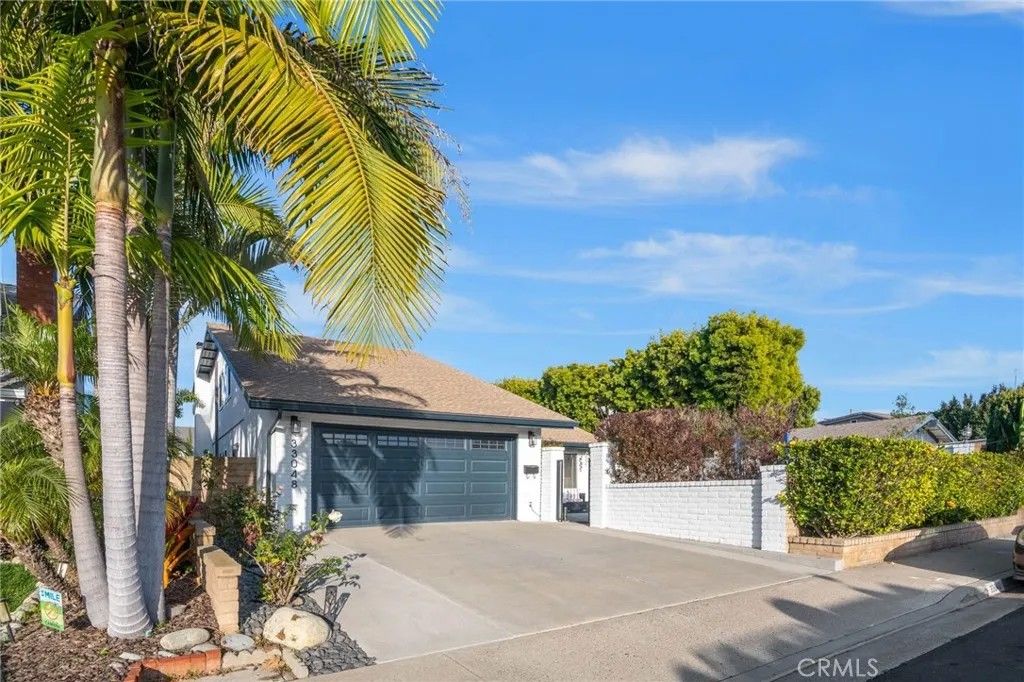 Photo of 33048 Elisa Drive, Dana Point, CA 92629 (MLS # OC25277510)