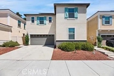 Photo of 938 W Jasmine Way, Rialto, CA 92376 (MLS # CV26178372)