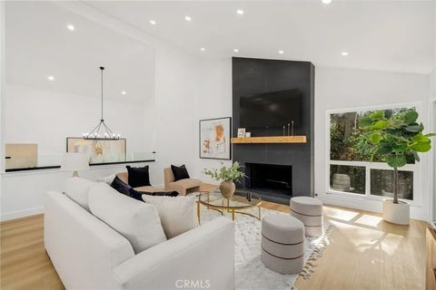 Tiny photo for 1 Misty Meadow #30 Mdw, Irvine, CA 92612 (MLS # PW25252313)