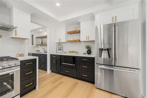 Tiny photo for 1 Misty Meadow #30 Mdw, Irvine, CA 92612 (MLS # PW25252313)