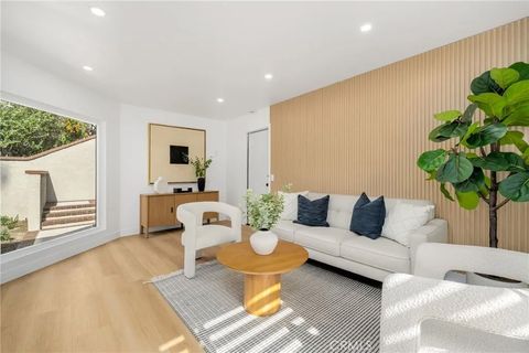 Tiny photo for 1 Misty Meadow #30 Mdw, Irvine, CA 92612 (MLS # PW25252313)