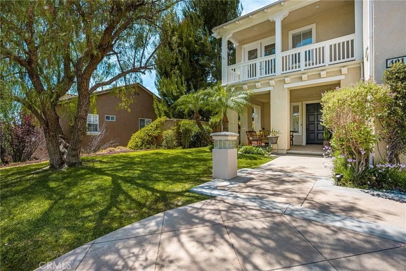401 Brea Hills Avenue