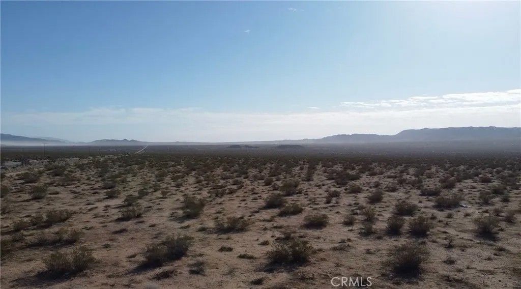 Photo of 42 Old Woman Springs, Johnson Valley, CA 92356 (MLS # JT26027079)