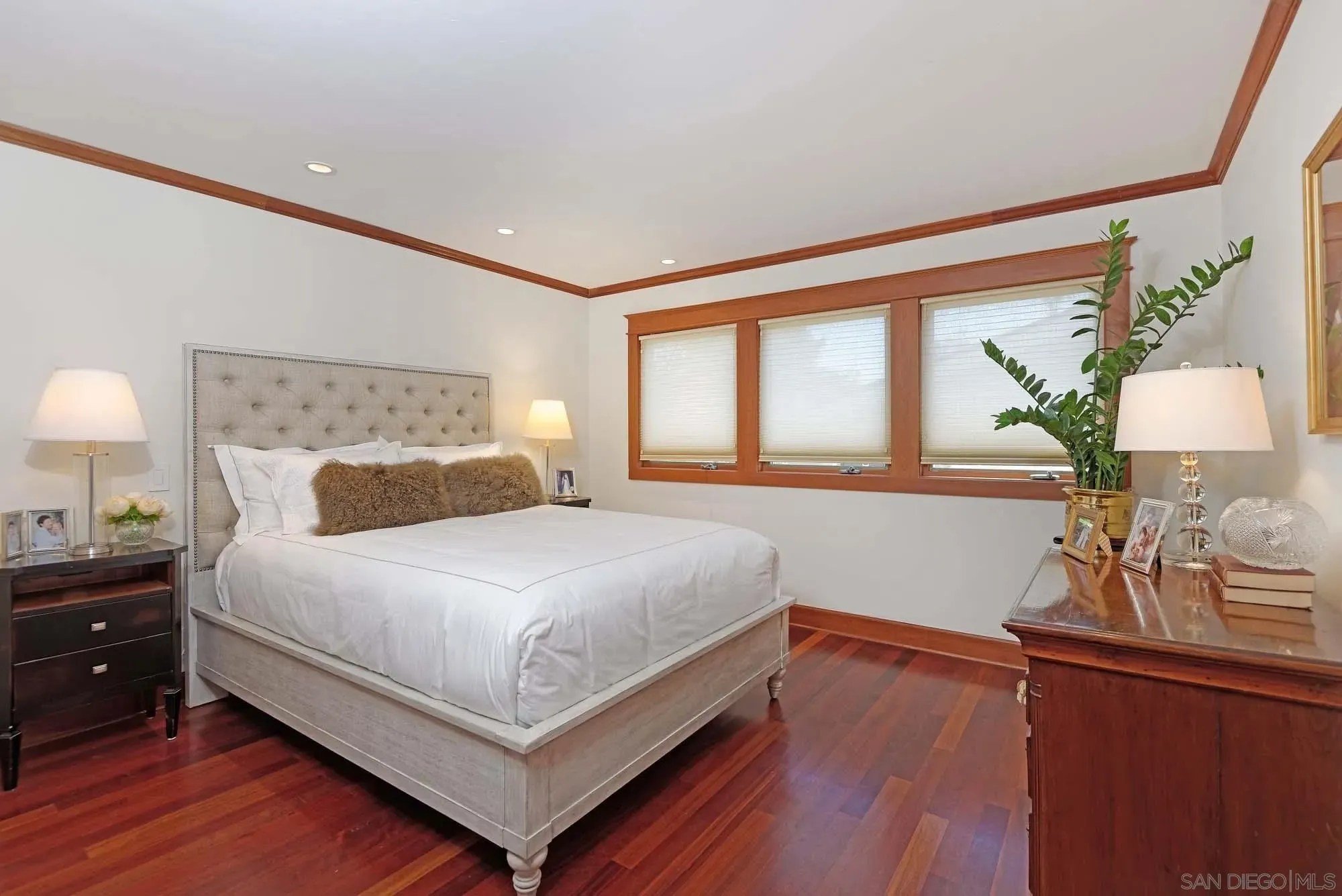 La Jolla, California 92037, United States, 3 Bedrooms Bedrooms, ,3 BathroomsBathrooms,Residential,Active,152762