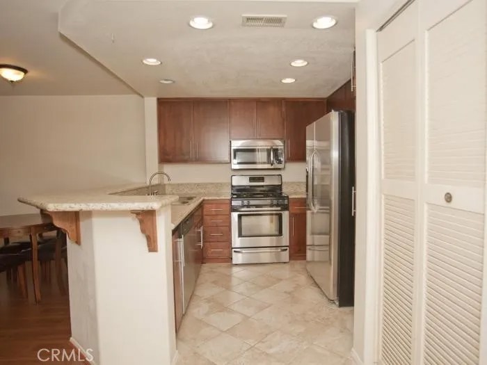 9955 Scripps Westview 7