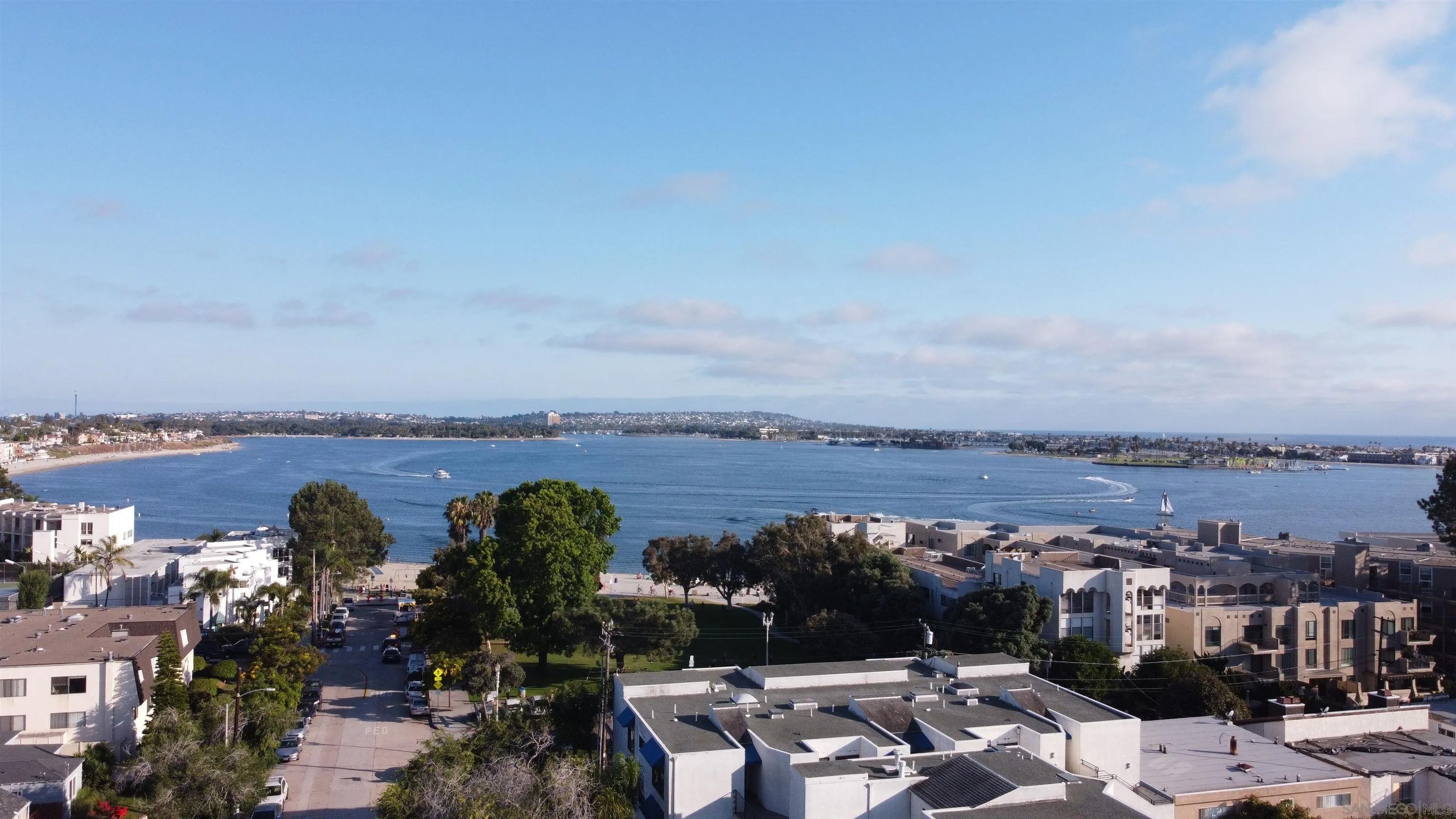 4135 SW Fanuel St Southwest